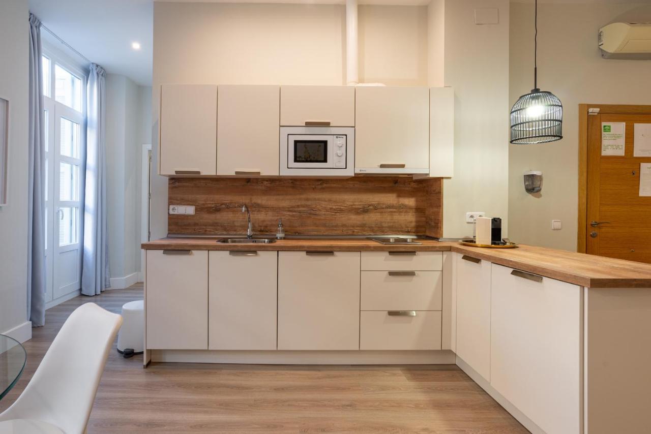 Urbe10 Angel Suites 1 Bedroom Apartment 3C Málaga Eksteriør bilde